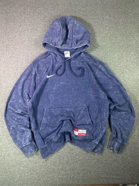 Nike Men’s Washed Indigo Hooded Sweatshirt with Paris Patch